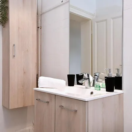 Апартаменты At In - Center