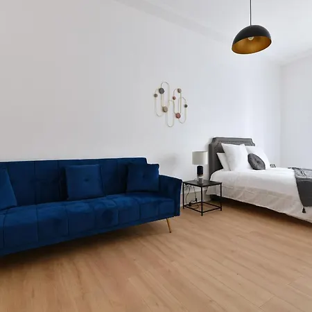 Appartement At In - Center *