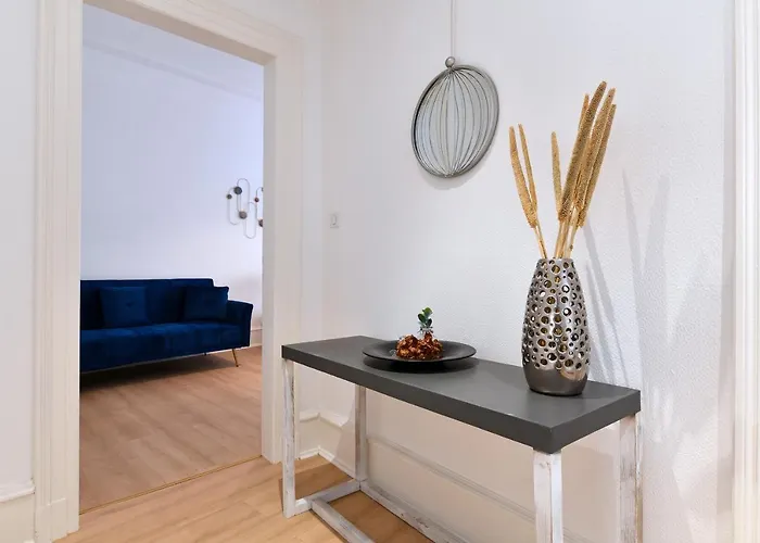 アパート At In - Center *