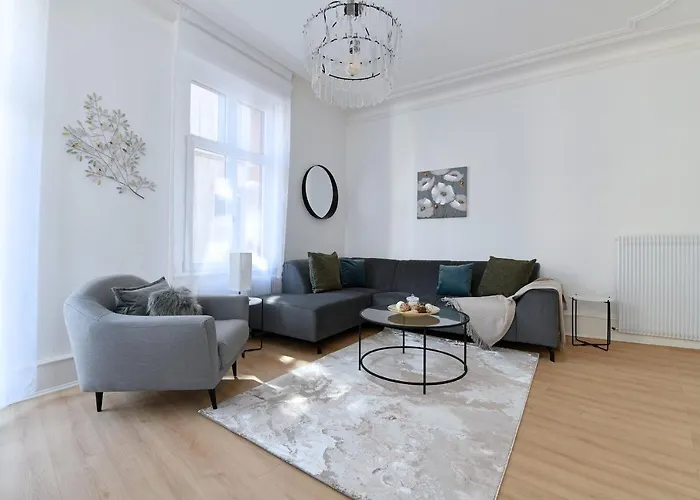 At In - Center Кольмар