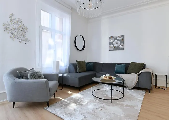 アパート At In - Center