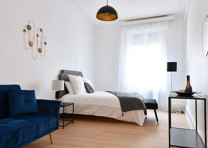 Апартаменты At In - Center Кольмар