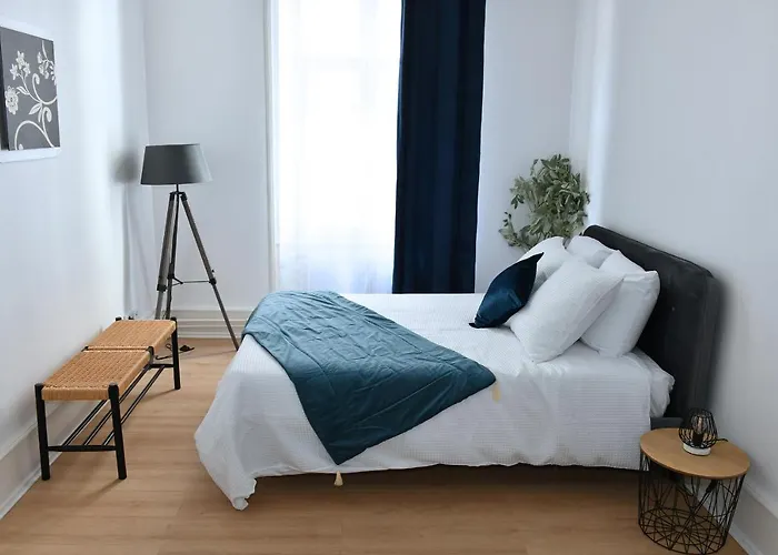 Апартаменты At In - Center Кольмар