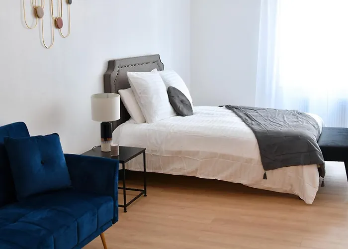 At In - Center コルマール