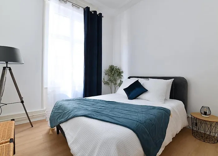 Апартаменты At In - Center *