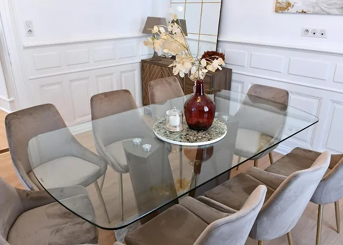 Апартаменты At In - Center *